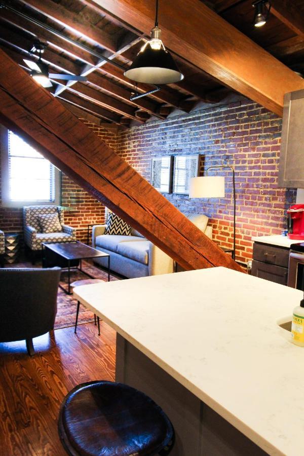 The Lofts At Downtown Salem Aparthotel Exterior foto